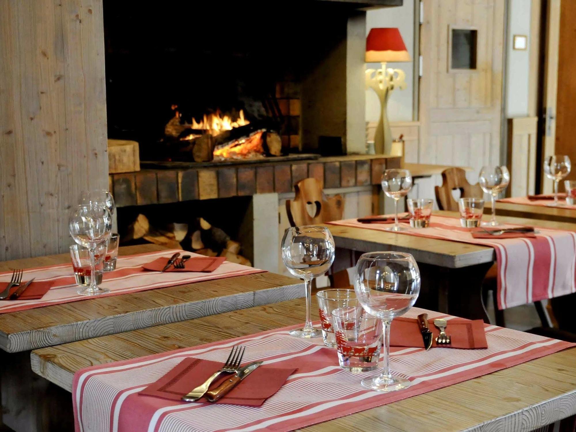 Hotel Restaurant La Tourmaline La Plagne Exterior foto